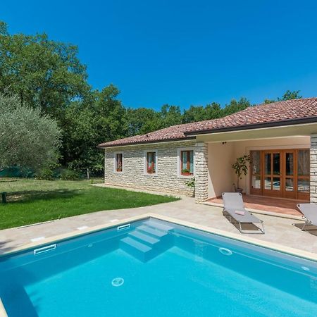 Villa Mirabella Umag Exteriör bild